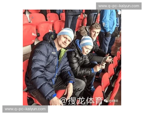 烈火与利刃的交响：当科特迪瓦之魂撞上大和民族的足球拼图